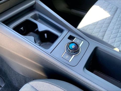 Certified 2025 Volkswagen Tiguan S image 15