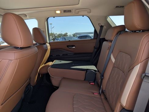 New 2026 Nissan Pathfinder Platinum w/ Cargo Package FWD image 14