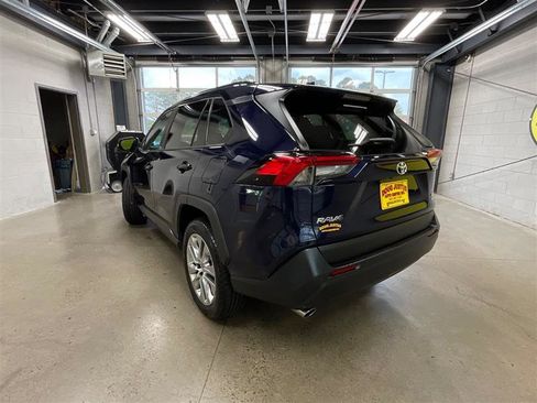 Used 2021 Toyota RAV4 XLE Premium AWD/4WD image 3
