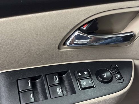 Used 2016 Honda Odyssey EX-L image 28
