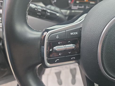 Used 2022 Kia Sorento SX AWD/4WD image 23