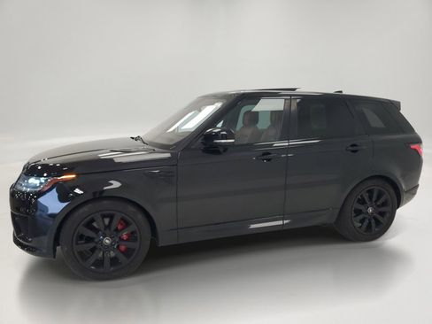 Used 2020 Land Rover Range Rover Sport HST image 4