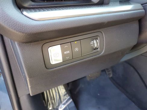 Certified 2024 Chevrolet Traverse LT w/ LPO, Floor Liner Package FWD image 24