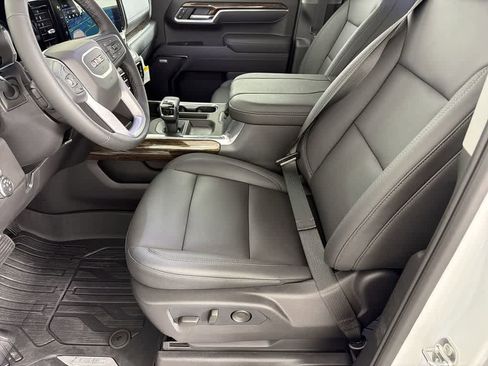 New 2026 GMC Sierra 1500 Elevation w/ Elevation Premium Package image 13