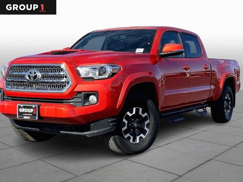 Used 2017 Toyota Tacoma TRD Sport w/ Premium & Technology Package image 1