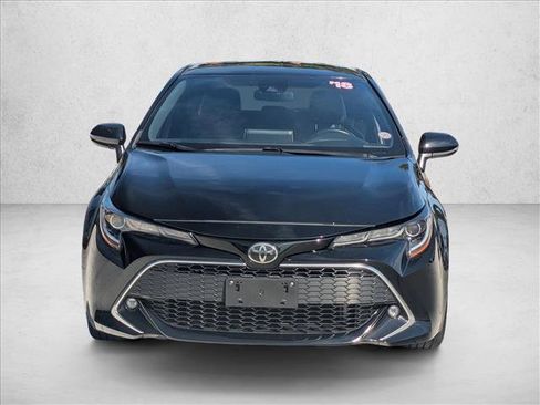 Used 2019 Toyota Corolla XSE image 2