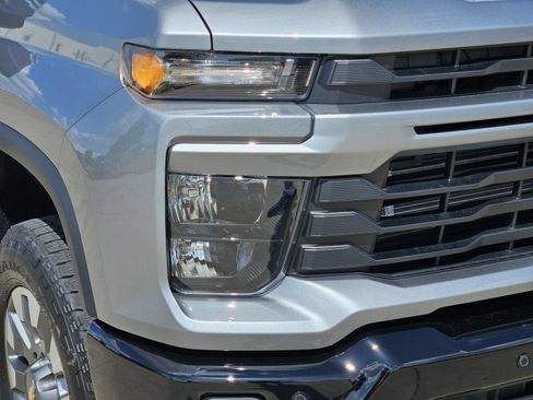 New 2026 Chevrolet Silverado 2500 Custom w/ Custom Value Package AWD/4WD image 9