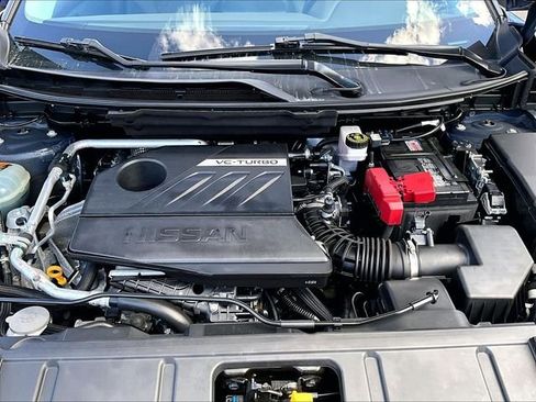 Used 2023 Nissan Rogue SV AWD/4WD image 10