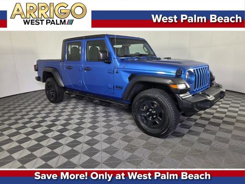 Used 2020 Jeep Gladiator Sport AWD/4WD image 1