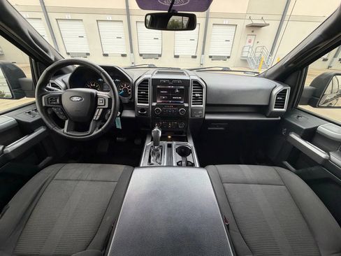 Used 2015 Ford F150 XLT w/ Equipment Group 302A Luxury image 18