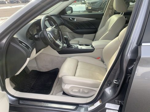 Used 2020 INFINITI Q50 PURE image 10