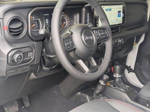 New 2026 Jeep Gladiator Rubicon AWD/4WD image 3