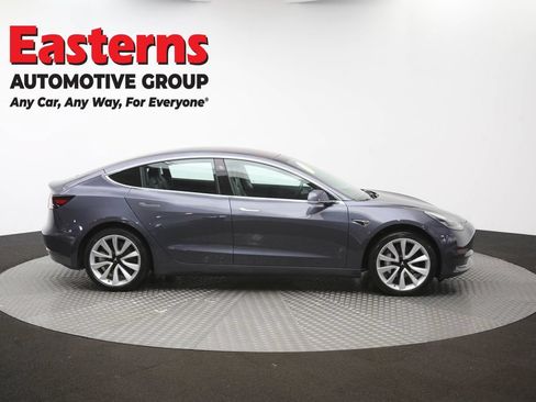 Used 2018 Tesla Model 3 Mid Range RWD image 40