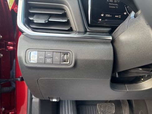 New 2026 GMC Terrain Elevation w/ LPO, Floor Liner Package AWD/4WD image 19