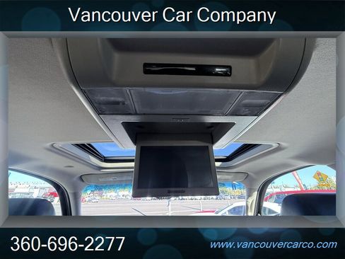 Used 2009 Chevrolet Suburban LT AWD/4WD image 23