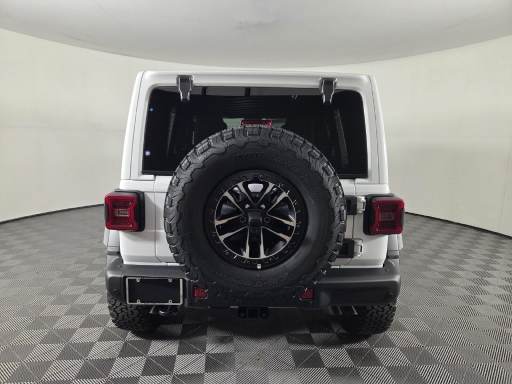 New 2027 Jeep Wrangler Unlimited Rubicon 392 AWD/4WD image 7