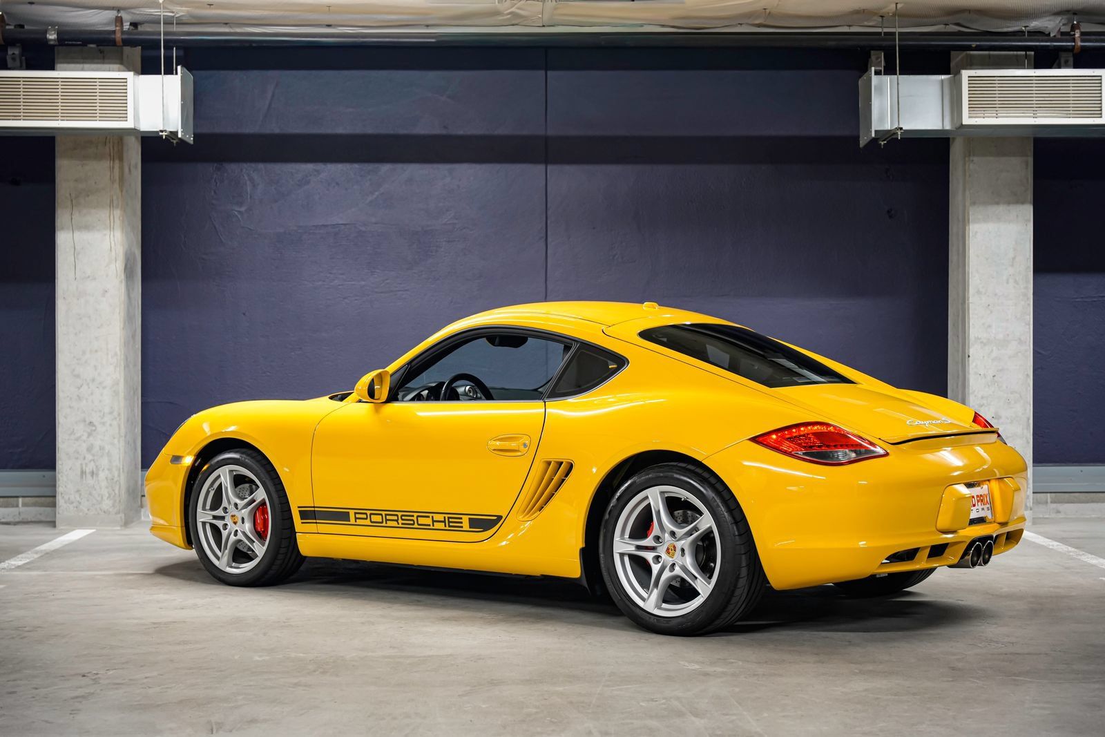 Used 2011 Porsche Cayman S RWD image 8