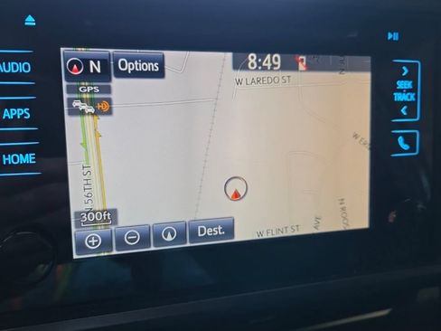 Used 2019 Toyota Tacoma TRD Off-Road w/ Technology Package AWD/4WD image 10