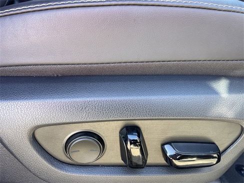 Used 2023 Lexus RX 350 Premium w/ Accessory Package image 28