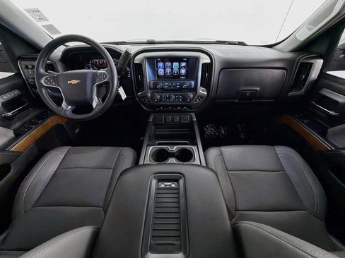 Used 2017 Chevrolet Silverado 1500 LTZ w/ High Desert Package AWD/4WD image 10