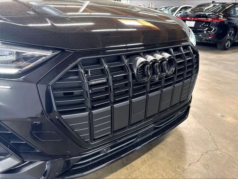 Used 2025 Audi Q3 2.0T Premium Plus w/ Premium Plus Package AWD/4WD image 31