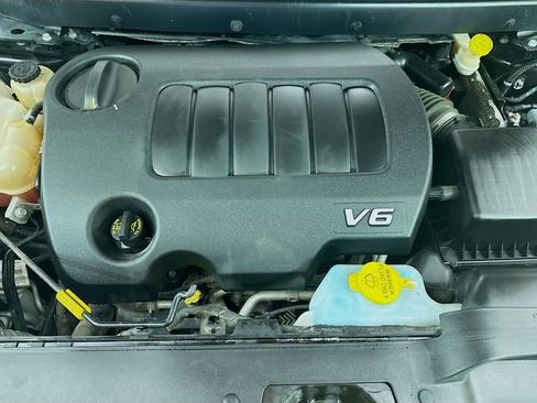 Used 2016 Dodge Journey SXT w/ Comfort/Convenience Group image 30