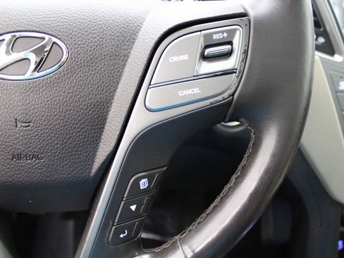 Used 2018 Hyundai Santa Fe Limited FWD image 25