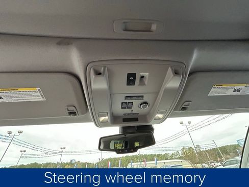 Used 2020 GMC Yukon Denali image 36