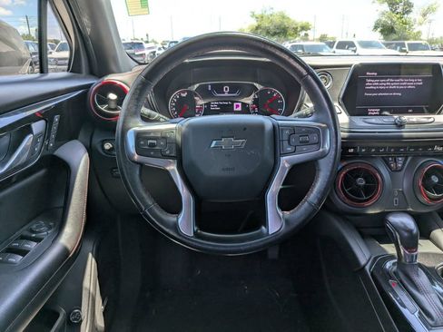 Used 2021 Chevrolet Blazer RS w/ Enhanced Convenience Package FWD image 12