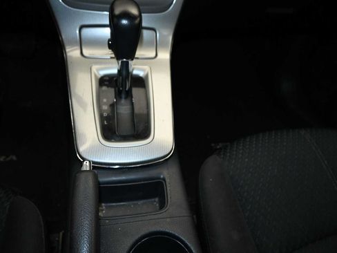 Used 2014 Nissan Sentra SR w/ SR Driver Package FWD image 12