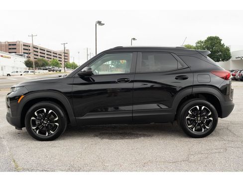 Used 2023 Chevrolet TrailBlazer LT FWD image 5