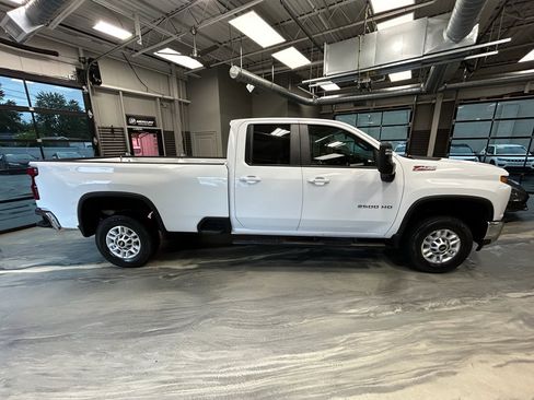 Used 2022 Chevrolet Silverado 2500 LT w/ Convenience Package AWD/4WD image 25