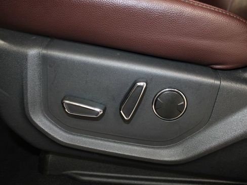 Used 2024 Ford Expedition Max Limited image 18