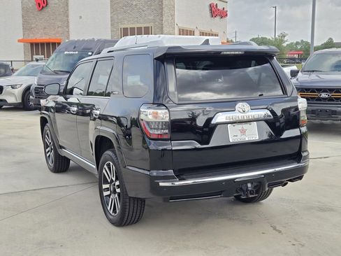 Used 2022 Toyota 4Runner Limited AWD/4WD image 4