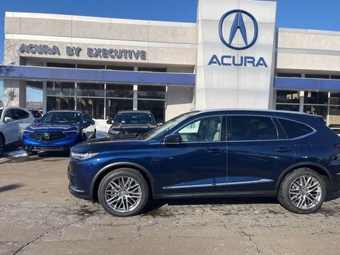 Certified 2023 Acura MDX SH-AWD w/ Advance Package image 42