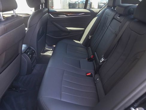Used 2023 BMW 540i w/ M Sport Package RWD image 15