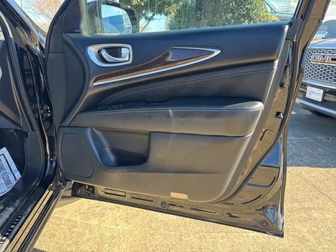 Used 2019 INFINITI QX60 Luxe w/ Sensory Package image 17