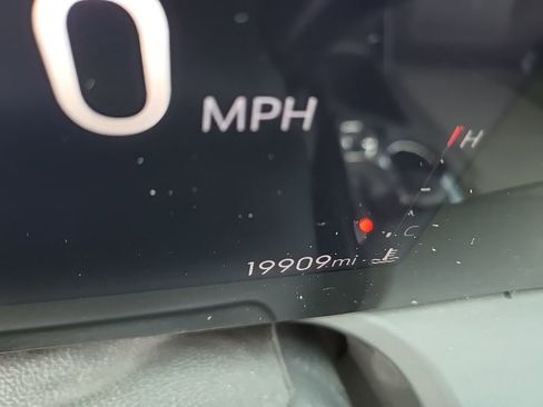 Used 2024 Buick Encore GX Preferred w/ Comfort Package image 27