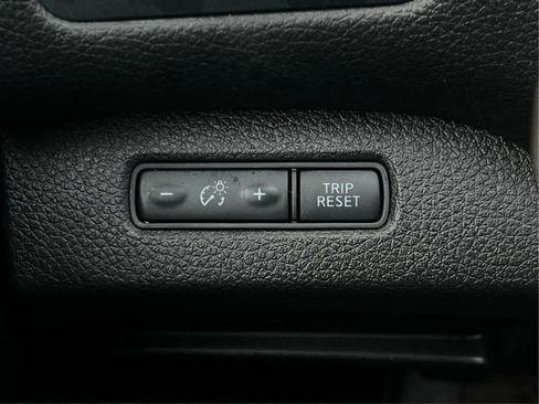 Used 2016 Nissan Altima 2.5 SR FWD image 29