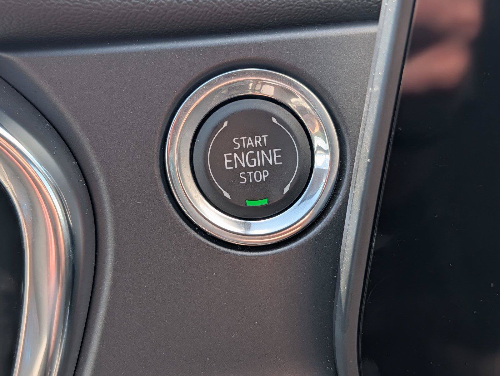 Certified 2025 Chevrolet Blazer LT FWD image 25