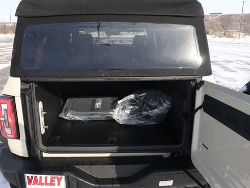 New 2025 Ford Bronco Badlands image 52