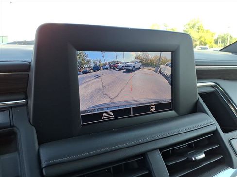 Used 2023 Chevrolet Tahoe LS image 20