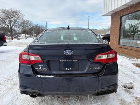 Used 2018 Subaru Legacy 2.5i Sport image 3