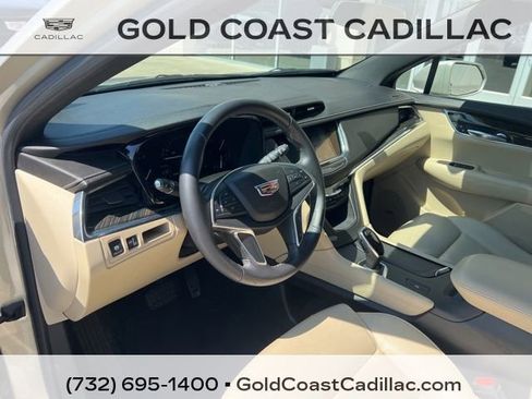 Used 2017 Cadillac XT5 FWD image 15