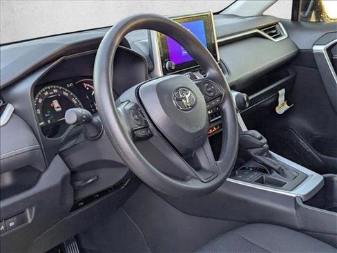 Used 2025 Toyota RAV4 LE image 3