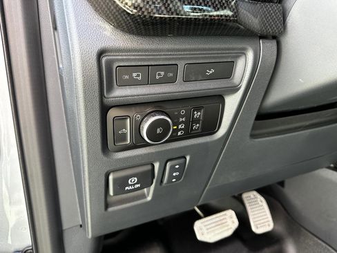 Used 2023 Ford F150 Lariat w/ Equipment Group 502A High image 20