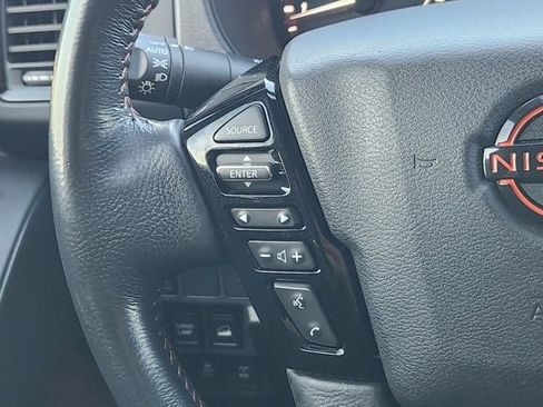 Used 2023 Nissan Frontier PRO-4X w/ Technology Package image 28