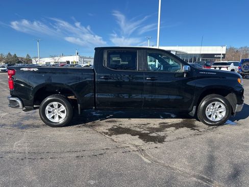 Used 2025 Chevrolet Silverado 1500 LT image 2