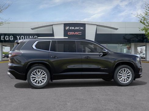 New 2026 GMC Acadia Denali w/ Super Cruise Package image 7