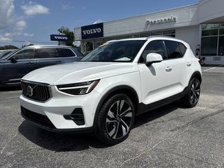 Certified 2024 Volvo XC40 B5 Plus AWD/4WD video 1